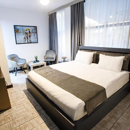 The Phoenix Boutique Hotel Jerevan Exteriör bild