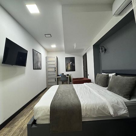 The Phoenix Boutique Hotel Jerevan Exteriör bild