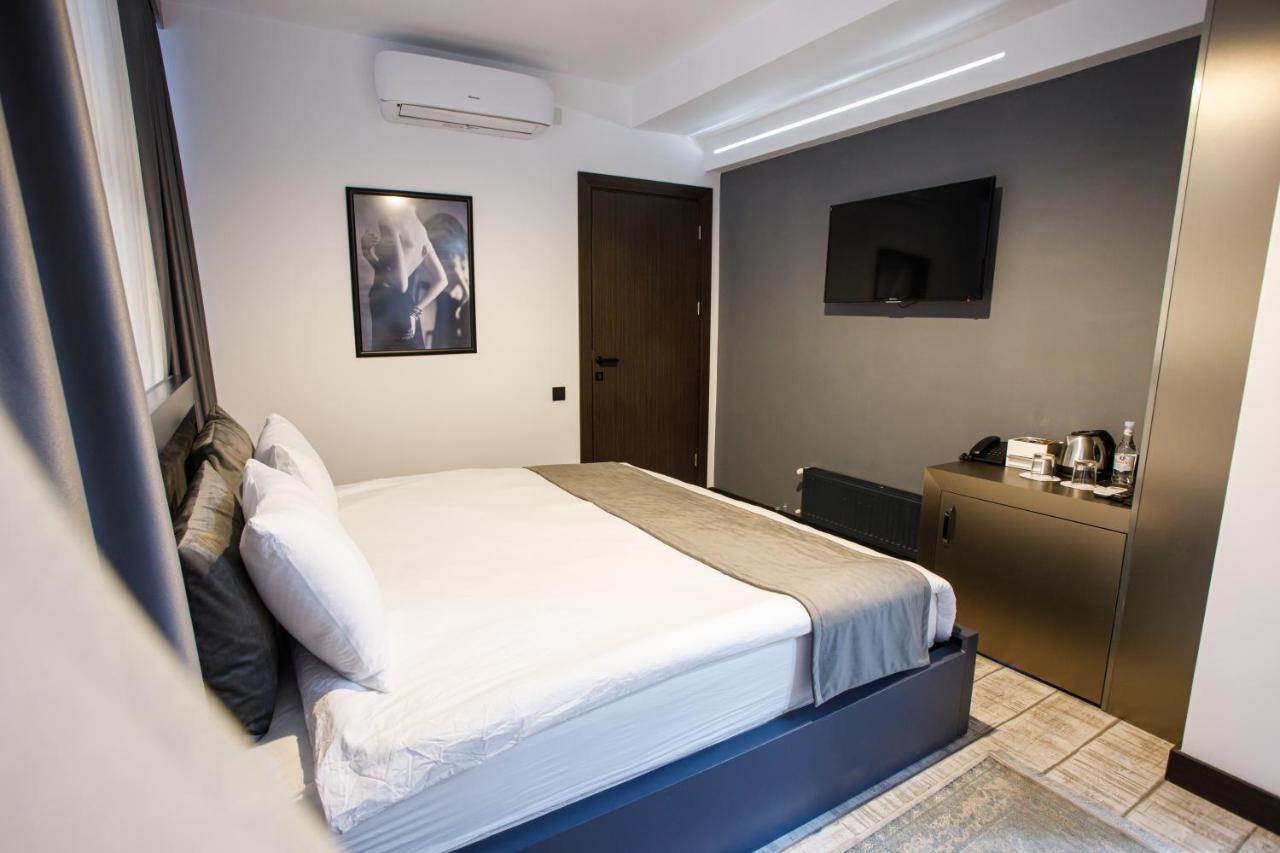 The Phoenix Boutique Hotel Jerevan Exteriör bild