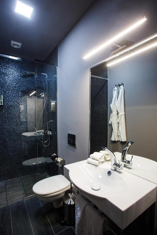 The Phoenix Boutique Hotel Jerevan Exteriör bild
