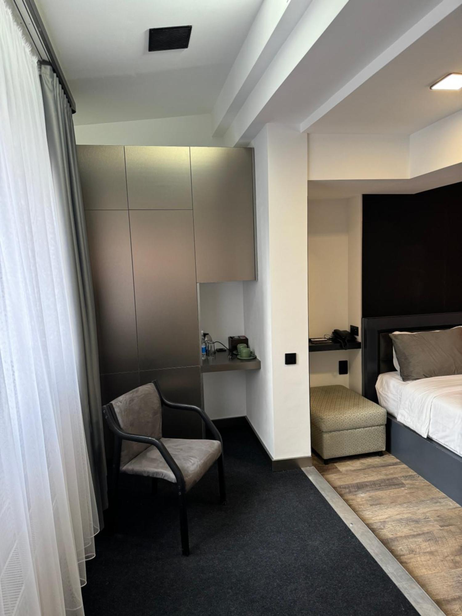 The Phoenix Boutique Hotel Jerevan Exteriör bild